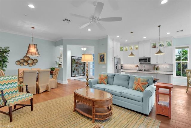 6561 Dominica Dr Unit 101, Naples, FL 34113