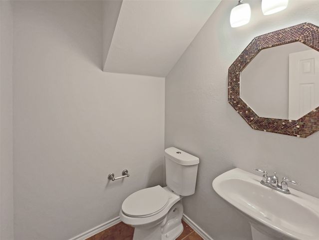 815 Creekstone Court, Cedar Hill, TX 75104