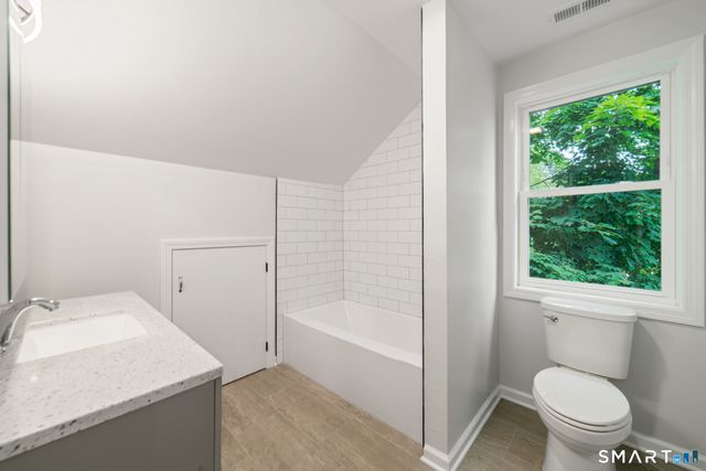 38 Charter Oak Avenue, East Haven, CT 06512