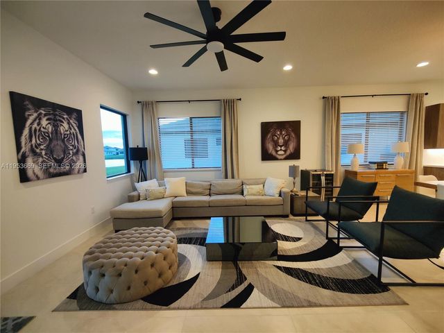 5077 Gambero Way 5077, Naples, FL 34142