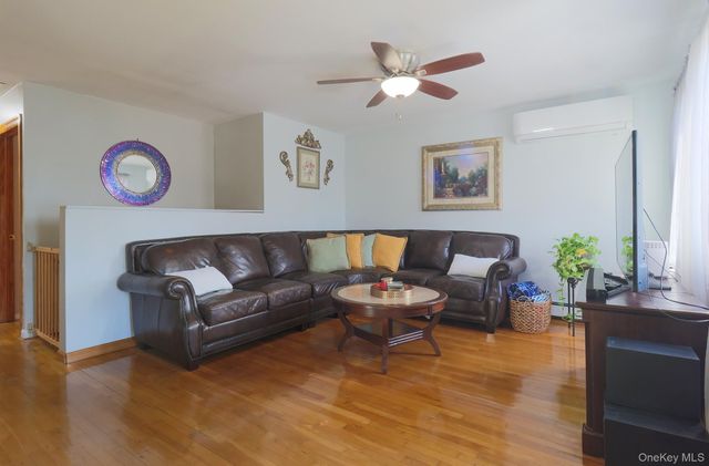 163 Floyd Street, Brentwood, NY 11717