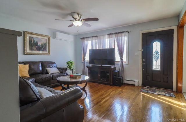 163 Floyd Street, Brentwood, NY 11717