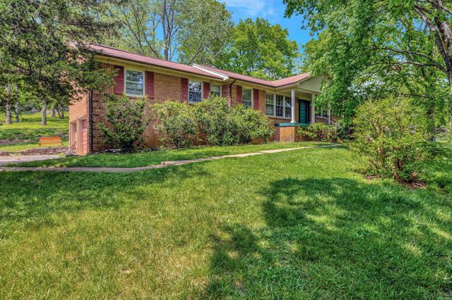 483 Franklin Rd, Franklin, TN 37069