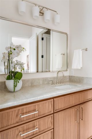 6814 Glendora, Dallas, TX 75230