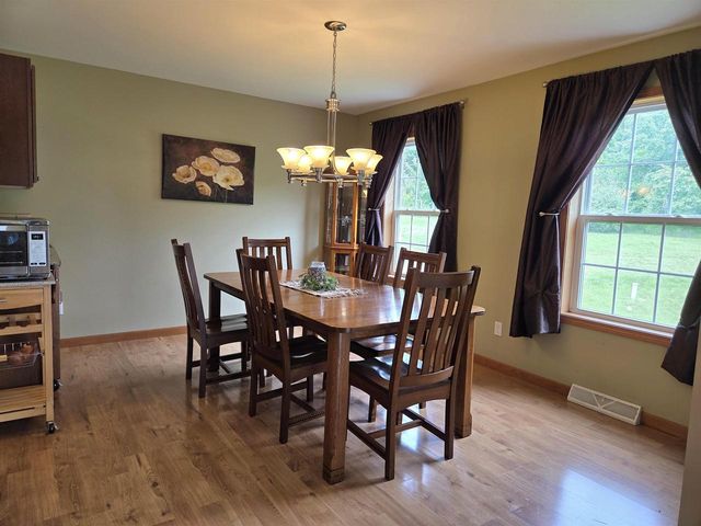 W7918 Payton Drive, Pardeeville, WI 53954