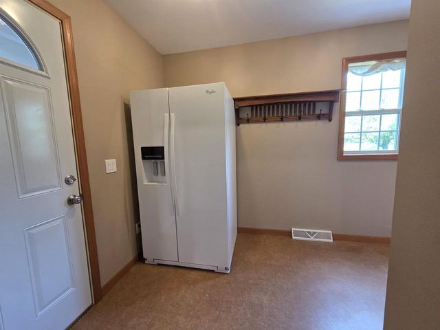 W7918 Payton Drive, Pardeeville, WI 53954