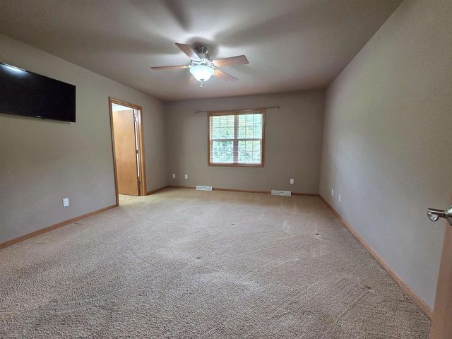 W7918 Payton Drive, Pardeeville, WI 53954