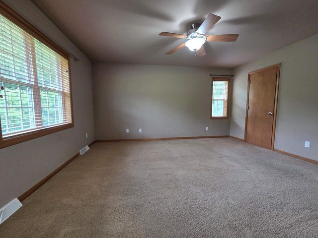 W7918 Payton Drive, Pardeeville, WI 53954