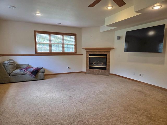 W7918 Payton Drive, Pardeeville, WI 53954