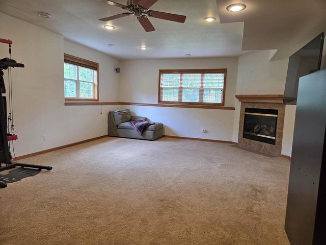 W7918 Payton Drive, Pardeeville, WI 53954