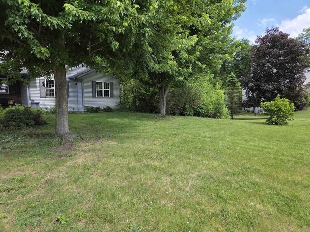 W7918 Payton Drive, Pardeeville, WI 53954