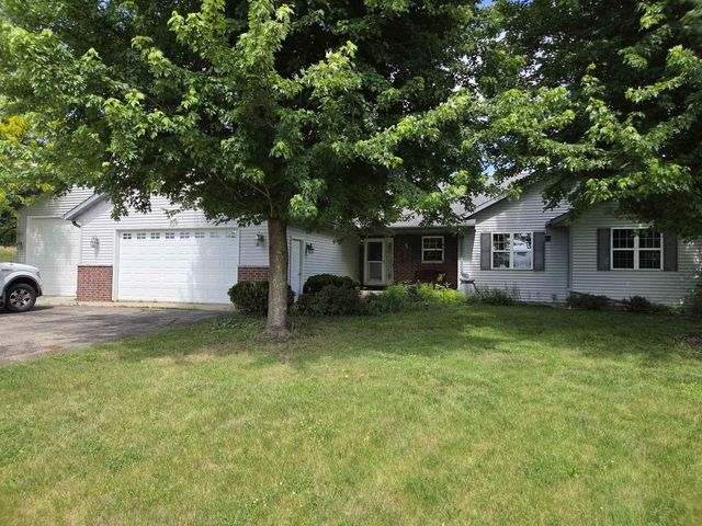 W7918 Payton Drive, Pardeeville, WI 53954