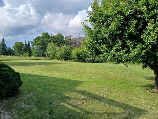 W7918 Payton Drive, Pardeeville, WI 53954