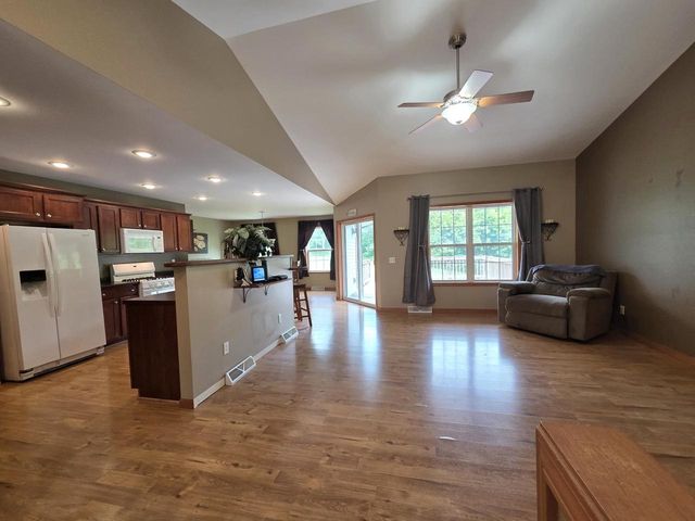 W7918 Payton Drive, Pardeeville, WI 53954