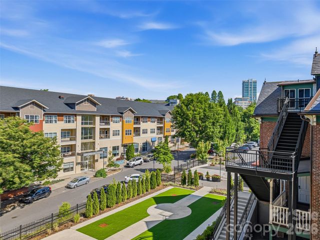 145 Biltmore Avenue Unit 403, Asheville, NC 28801