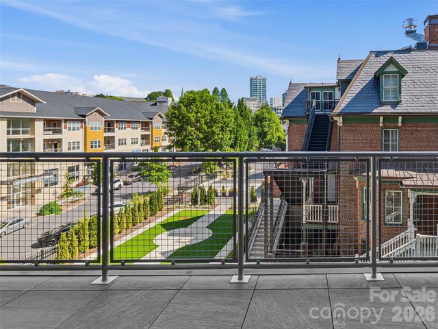 145 Biltmore Avenue Unit 403, Asheville, NC 28801