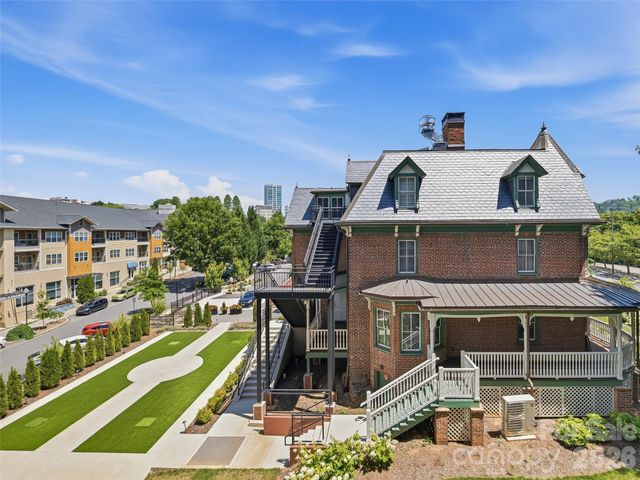 145 Biltmore Avenue Unit 403, Asheville, NC 28801