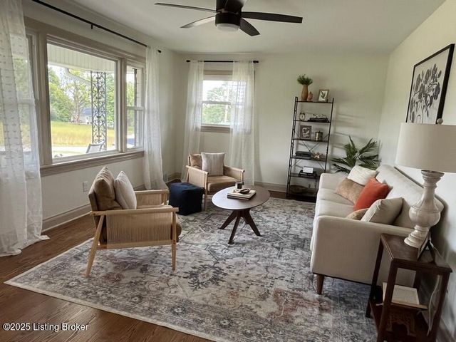 312 Hendricks St, Leitchfield, KY 42754