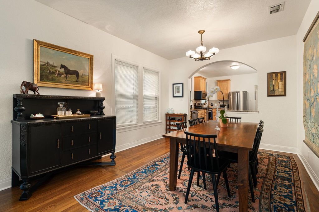 4413 Bellvue Ave, Austin, TX 78756