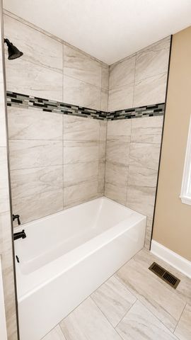818 S Spring St, Manchester, TN 37355