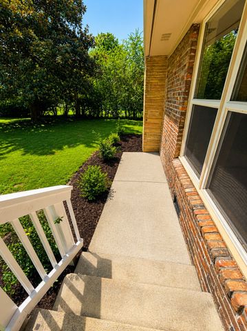 818 S Spring St, Manchester, TN 37355