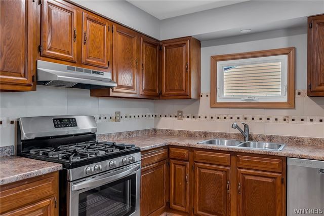 92 Bissell Avenue, Cheektowaga, NY 14043