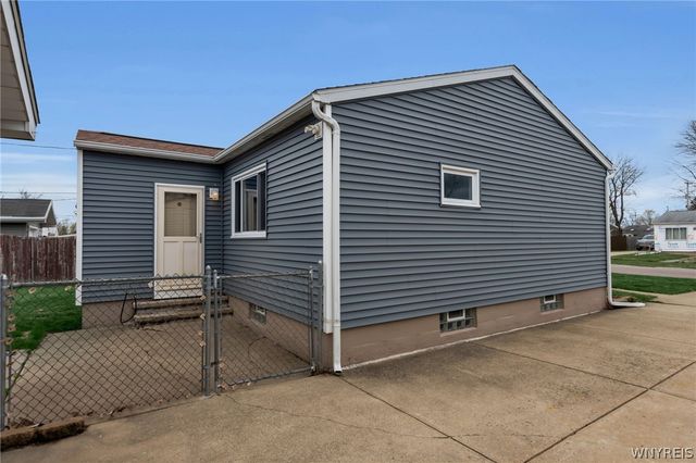 92 Bissell Avenue, Cheektowaga, NY 14043