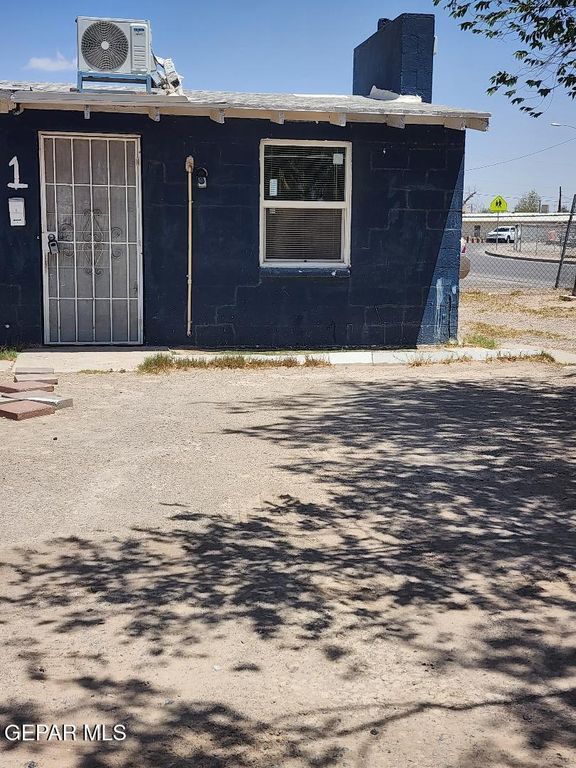 7837 West Drive 3, El Paso, TX 79915