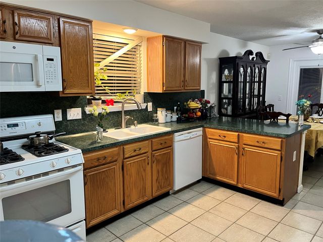 28723 Sedgefield Street, Spring, TX 77386