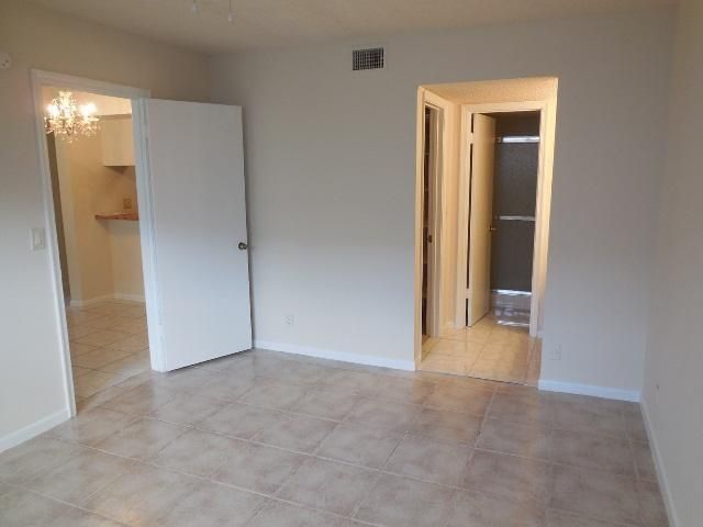 8393 Royal Palm Boulevard 102, Coral Springs, FL 33065