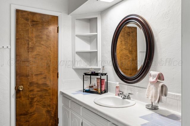 2428 N Fir Street, Pampa, TX 79065