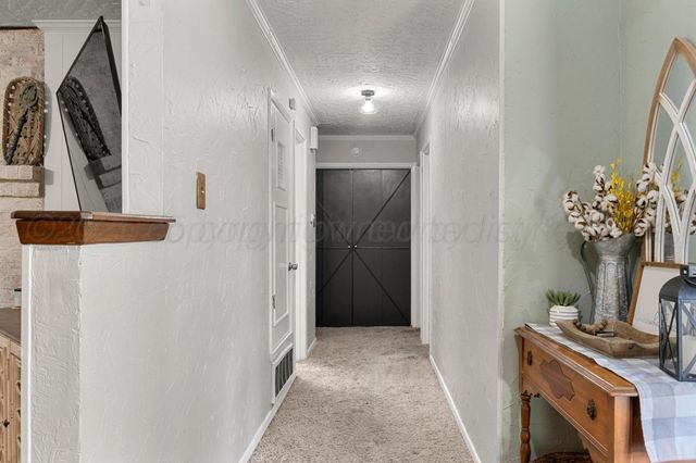 2428 N Fir Street, Pampa, TX 79065