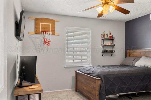 2428 N Fir Street, Pampa, TX 79065