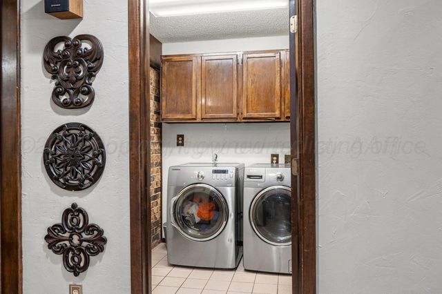 2428 N Fir Street, Pampa, TX 79065