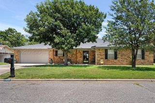 2428 N Fir Street, Pampa, TX 79065