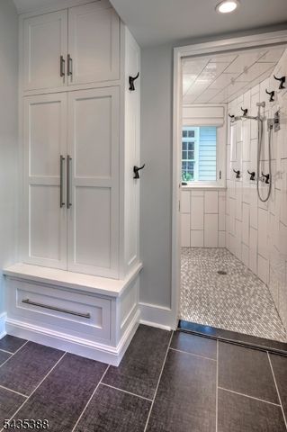 210 Douglass Ave, Bernardsville Boro, NJ 07924