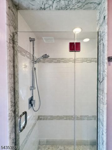 210 Douglass Ave, Bernardsville Boro, NJ 07924