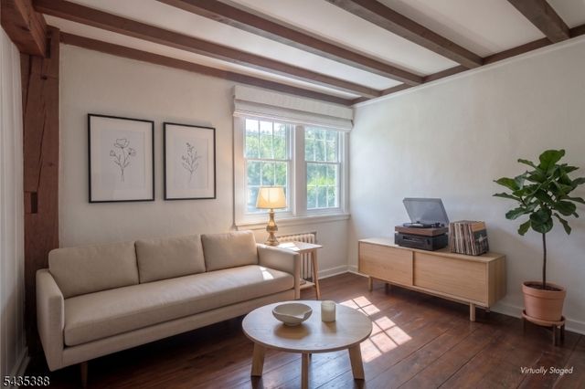 210 Douglass Ave, Bernardsville Boro, NJ 07924