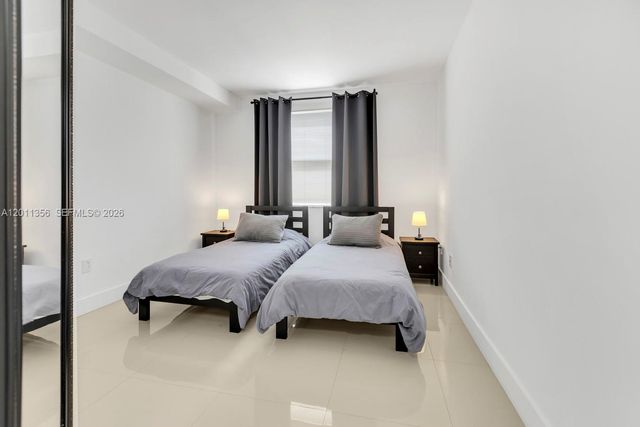 17100 N Bay Rd 1610, Sunny Isles Beach, FL 33160