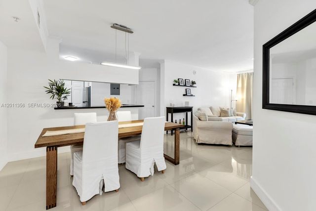 17100 N Bay Rd 1610, Sunny Isles Beach, FL 33160