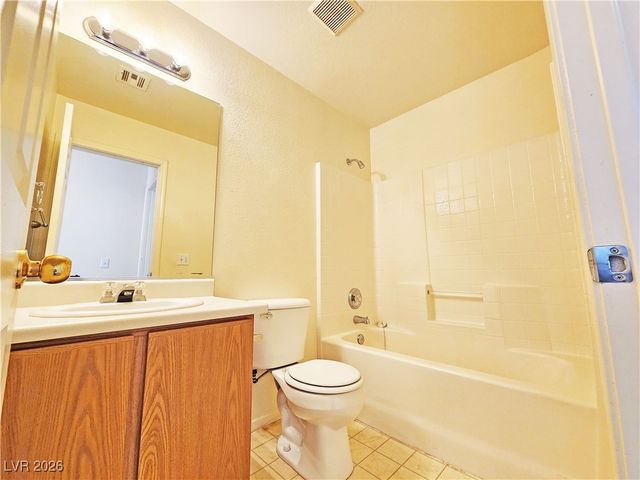 1850 Pershing Avenue B, Pahrump, NV 89048