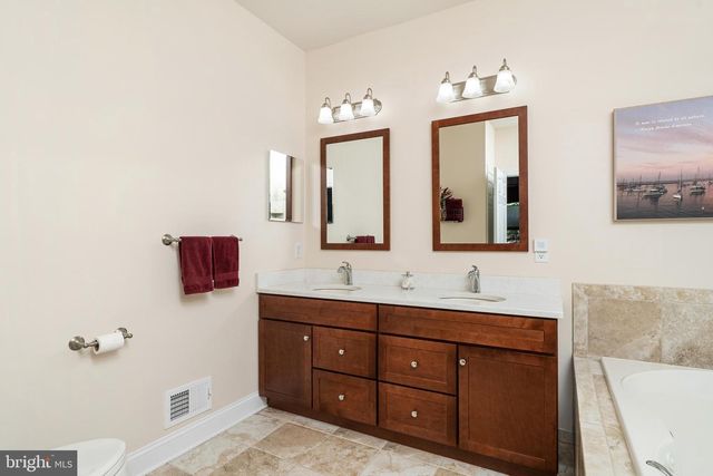 118 MONTE CARLO DR, Hamilton, NJ 08691