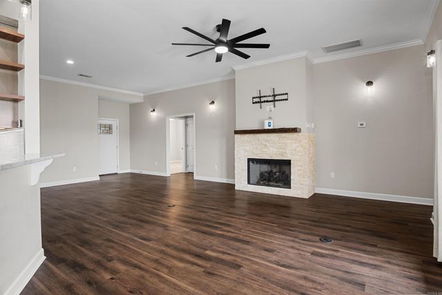 1712 Whitehaven Drive, North Little Rock, AR 72120