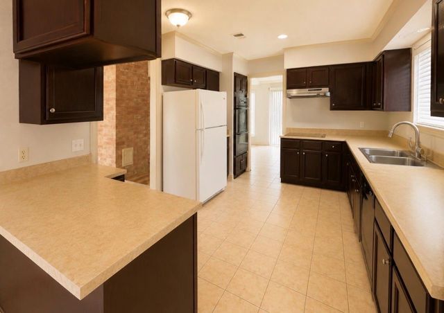 4423 Wee Laddie Lane, Houston, TX 77084