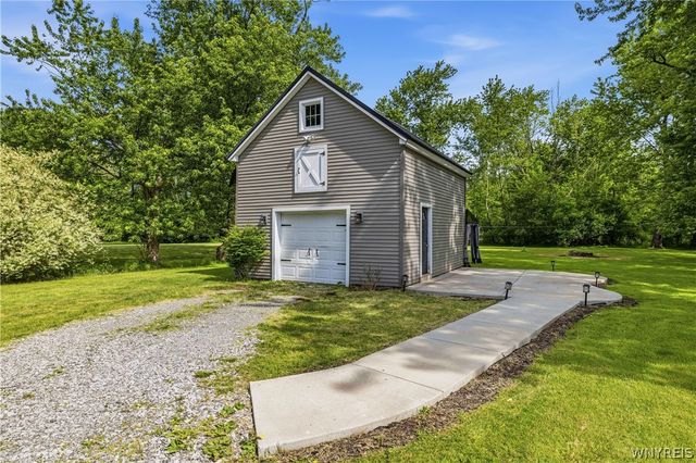 2141 Bullis Road, Elma, NY 14059