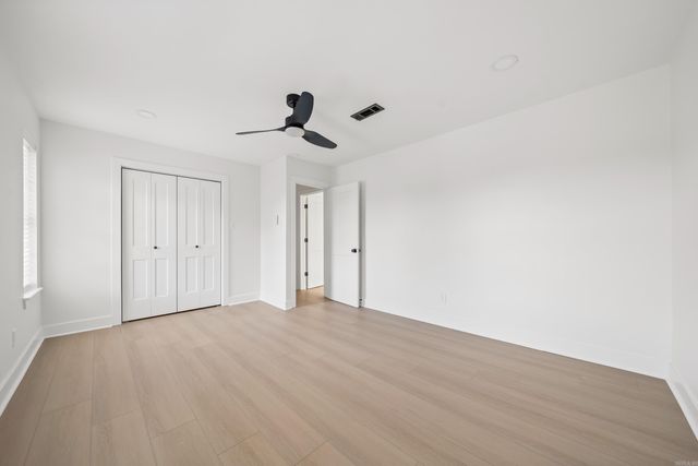 10 Castle Hill Court, Little Rock, AR 72227