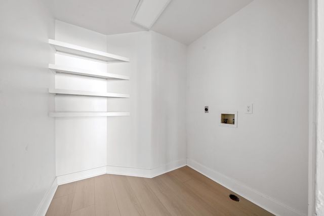 10 Castle Hill Court, Little Rock, AR 72227