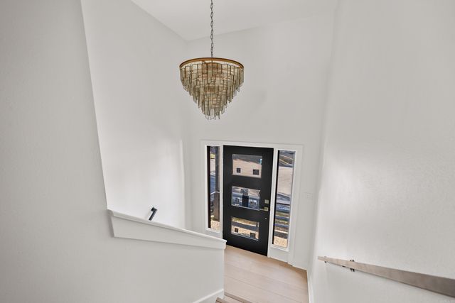 10 Castle Hill Court, Little Rock, AR 72227