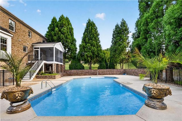 121 Reich Farm Court, Lexington, NC 27295
