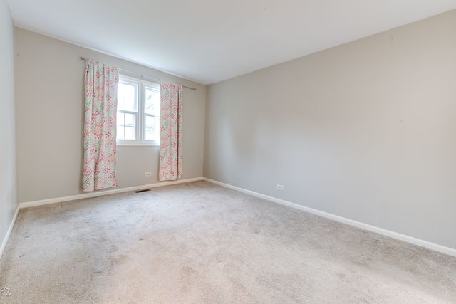 5S735 Park Meadow Drive, Naperville, IL 60540